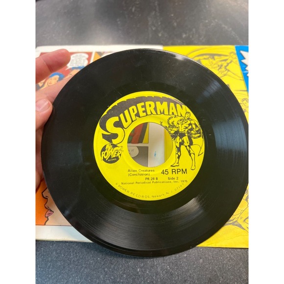 Vintage 1975 Superman Book & Record Set "Alien Creatures" Power Records - Picture 4 of 6
